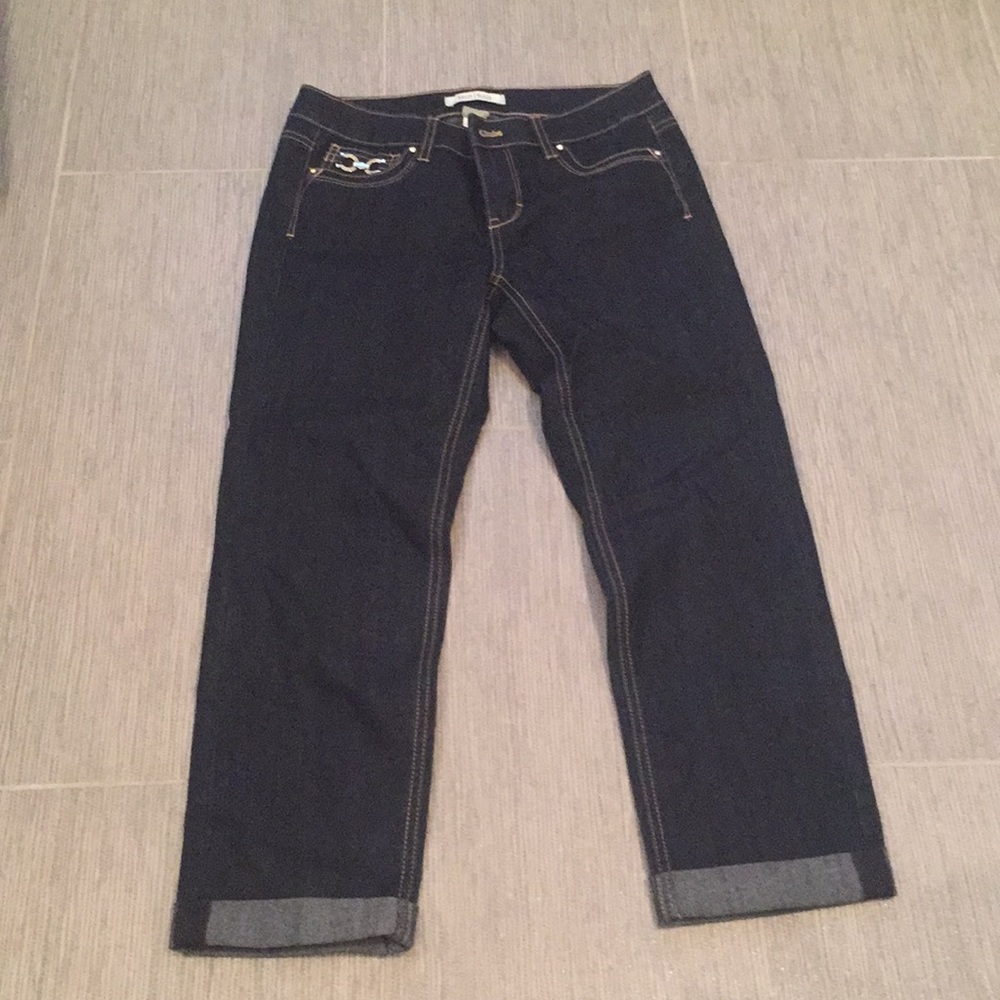 White black market jeans brand new w tags size 0